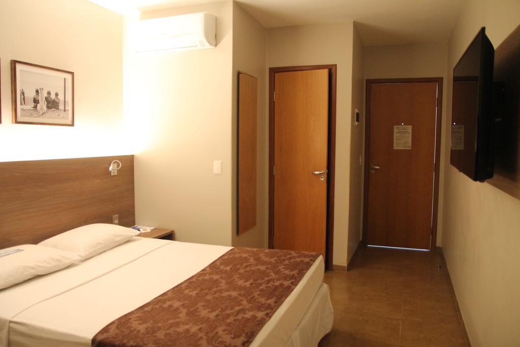 Orion Hotel Itumbiara Exterior foto