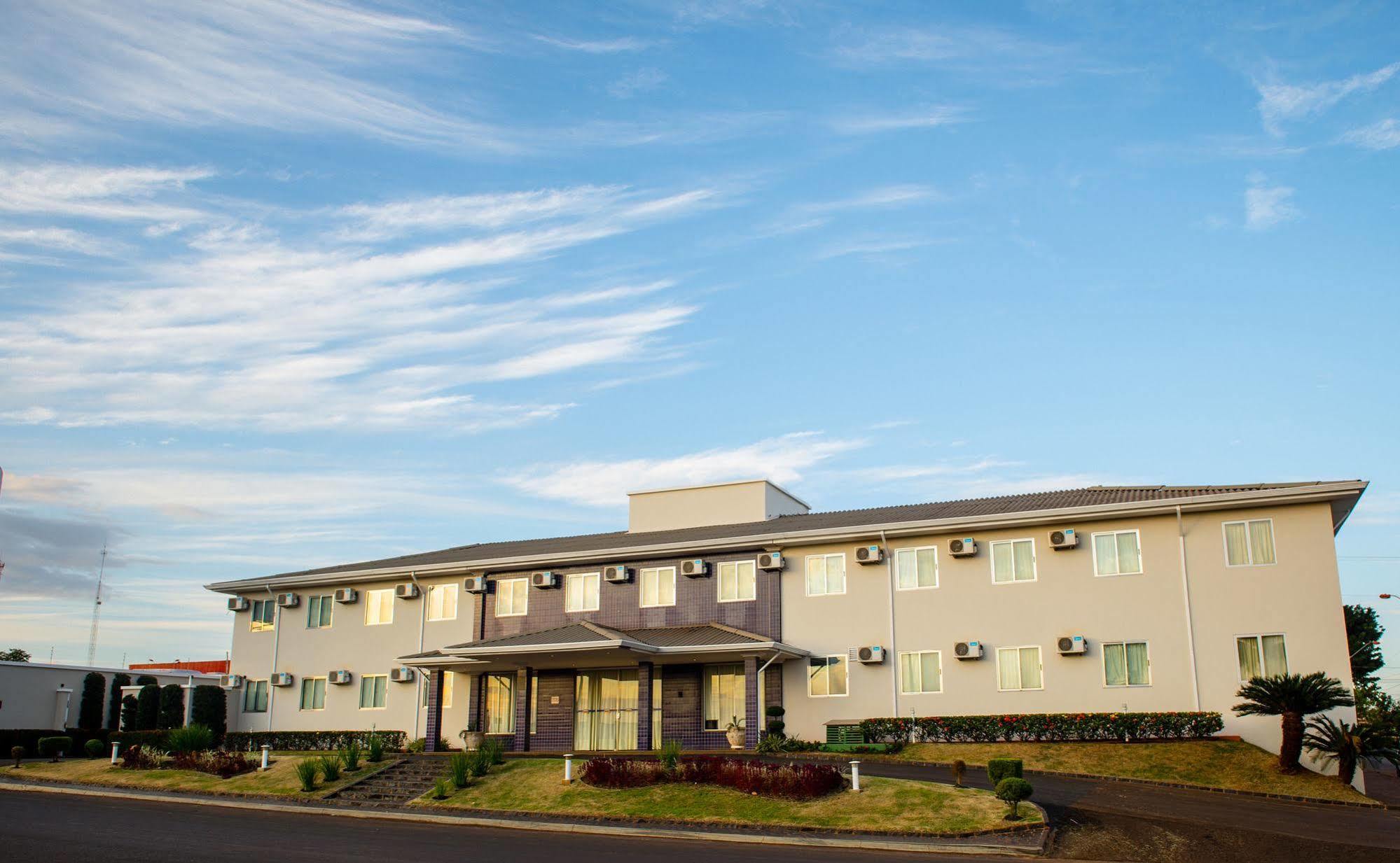 Orion Hotel Itumbiara Exterior foto